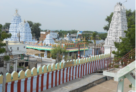 కురుమూర్తి శ్రీనివాస స్వామి దేవాలయం అమ్మాపురం, చిన్నచింతకుంట మండలం, మహబూబ్నగర్ జిల్లా, తెలంగాణ